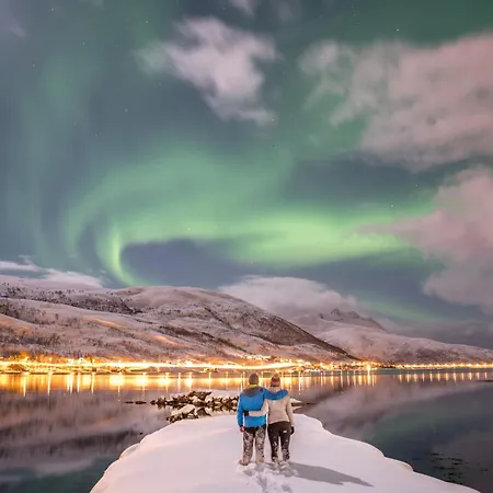 公寓 Cozy 2-bed On The Of Tromso! *