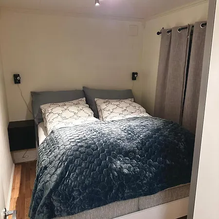 Cozy 2-bed On The Of Tromso! شقة *